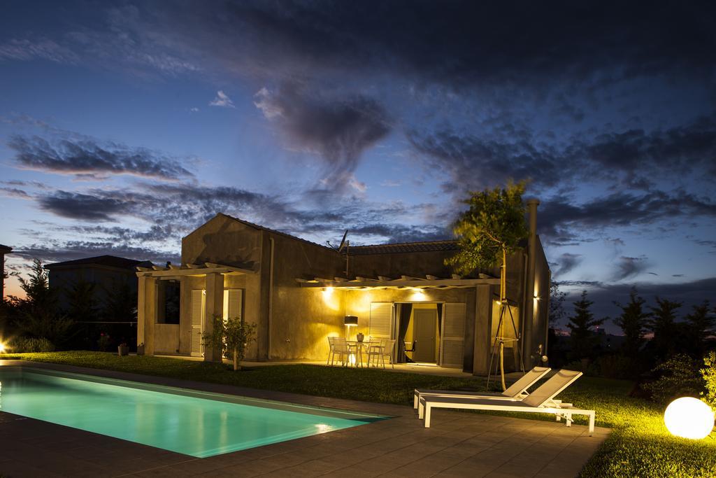 סבורונטה Villa Lefteris מראה חיצוני תמונה