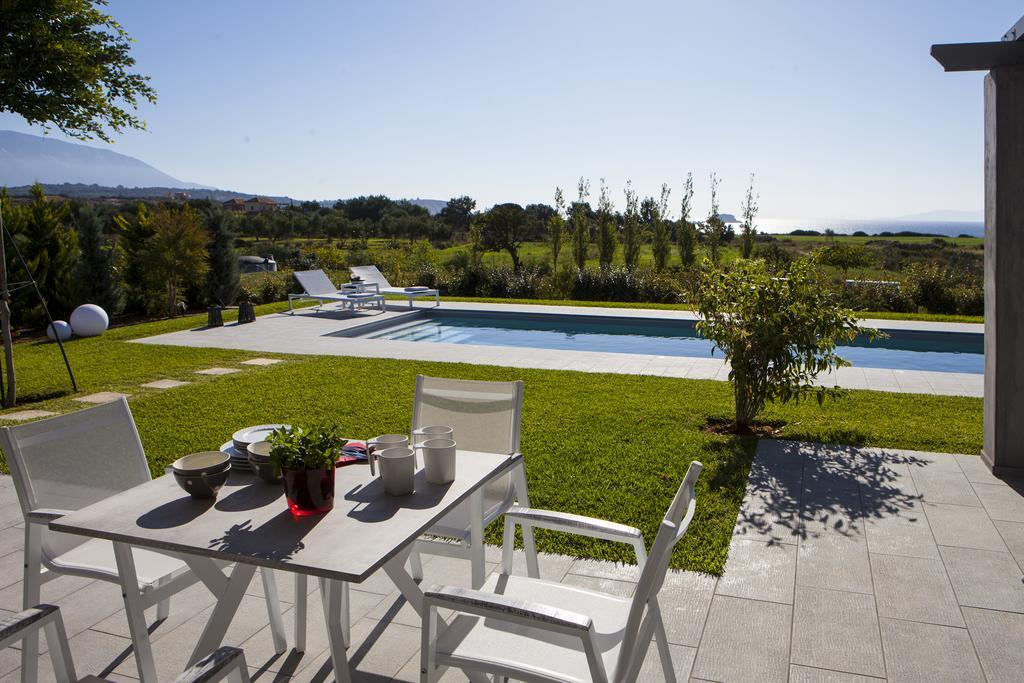 סבורונטה Villa Lefteris מראה חיצוני תמונה