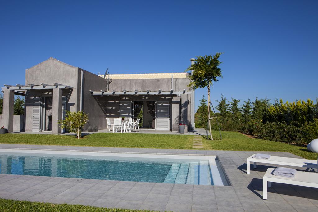 סבורונטה Villa Lefteris מראה חיצוני תמונה